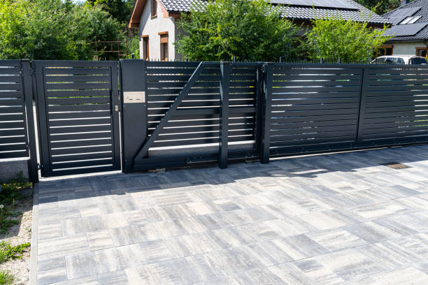 Best Asphalt Driveway Paving in Madison, IL